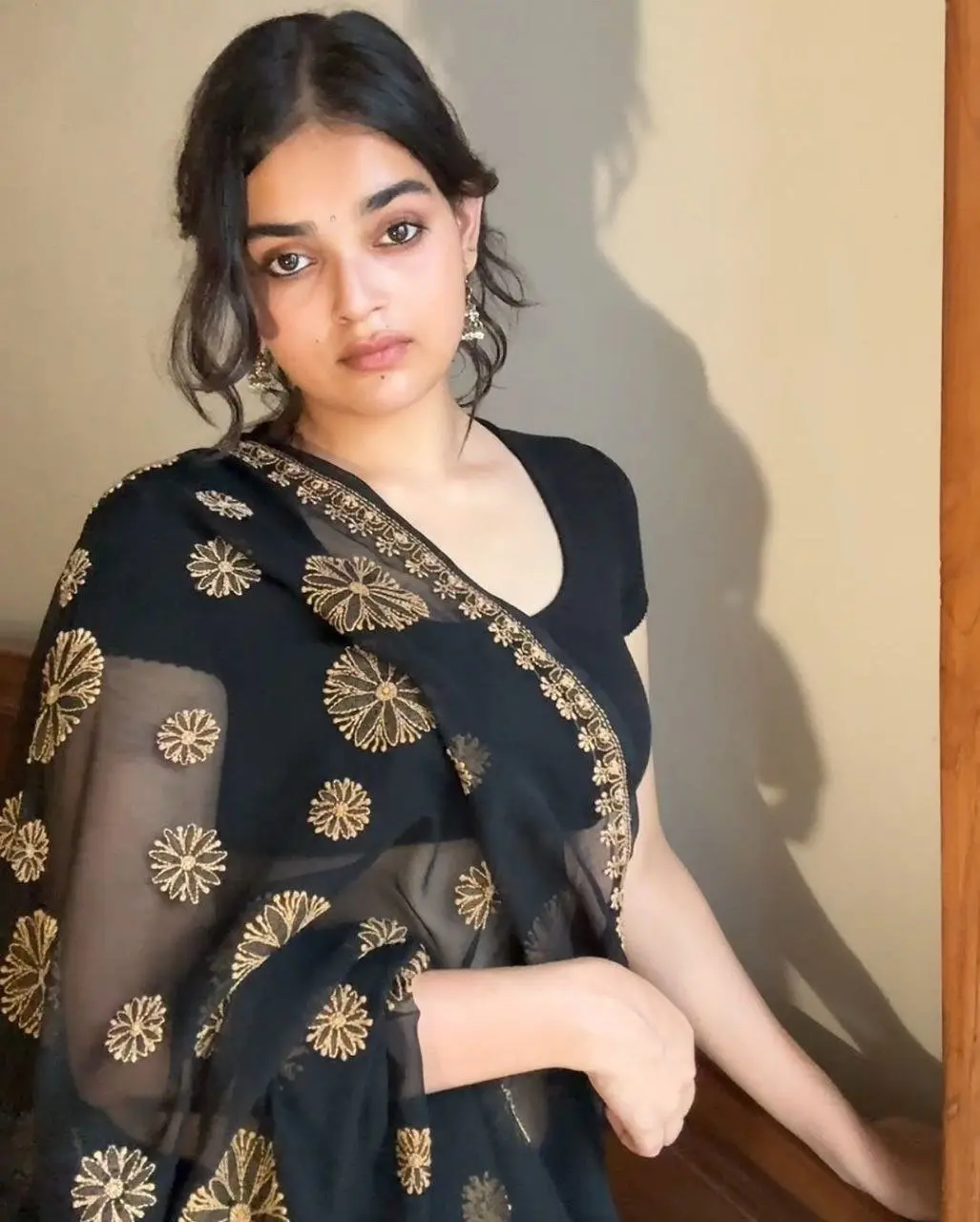 Stunning Mumbai Housewife Escorts Mature Dating 0