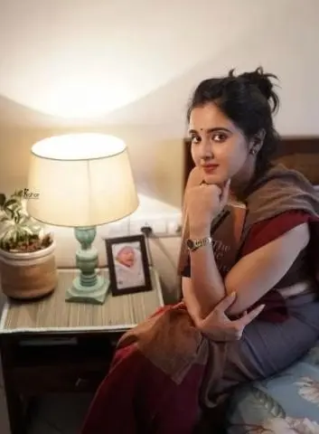 Low Rate Lucknow Escorts For Private Pleasures 1