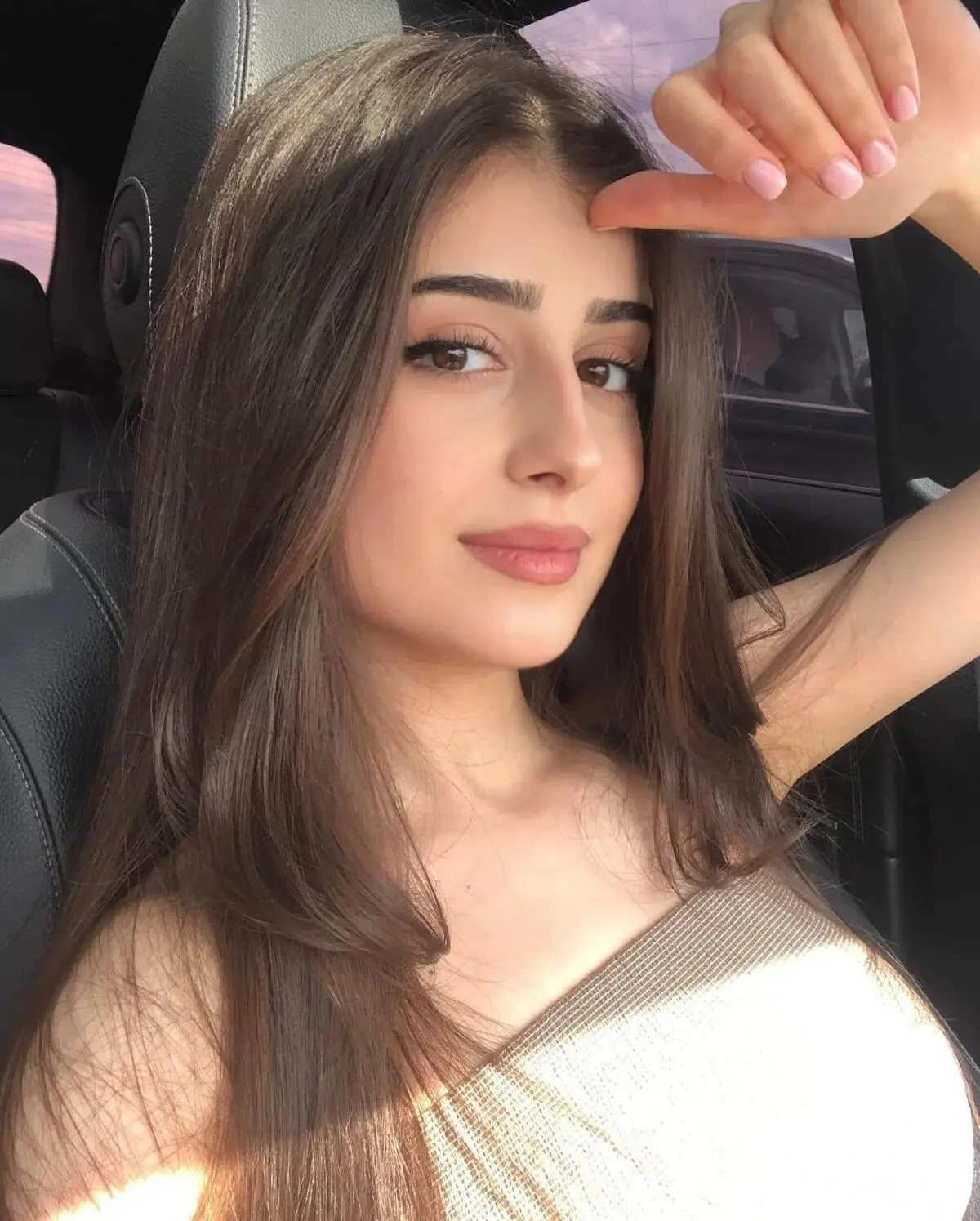 Young College Escorts In Navi Mumbai For Home/Hotels 0