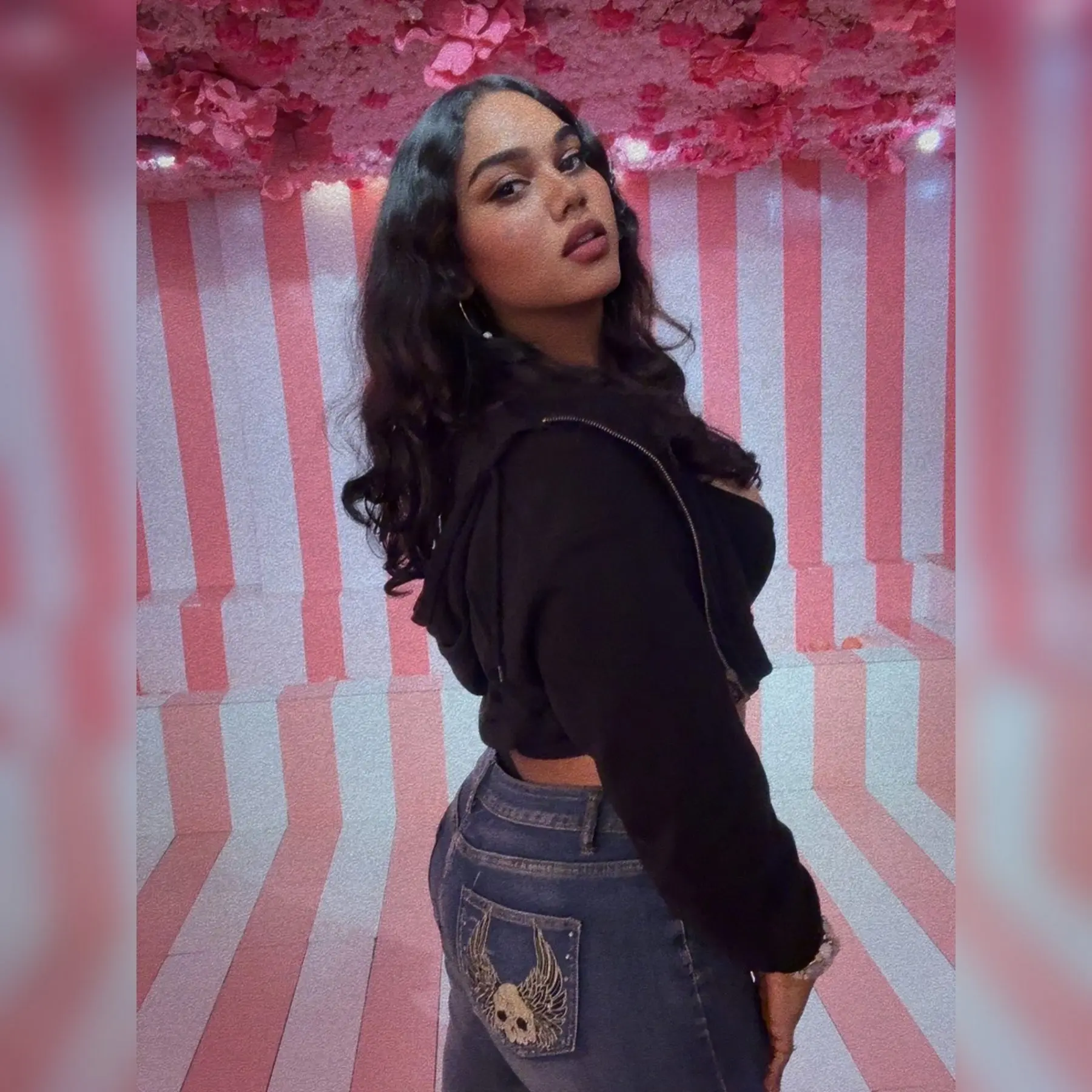 Housewife Faridabad Escorts For Video Call 0