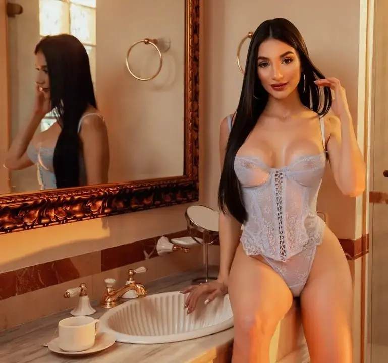 VIP Escorts In Ahmedabad Easy Booking In Naroda 3