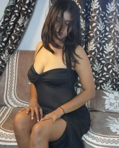 Lucknow Escorts4